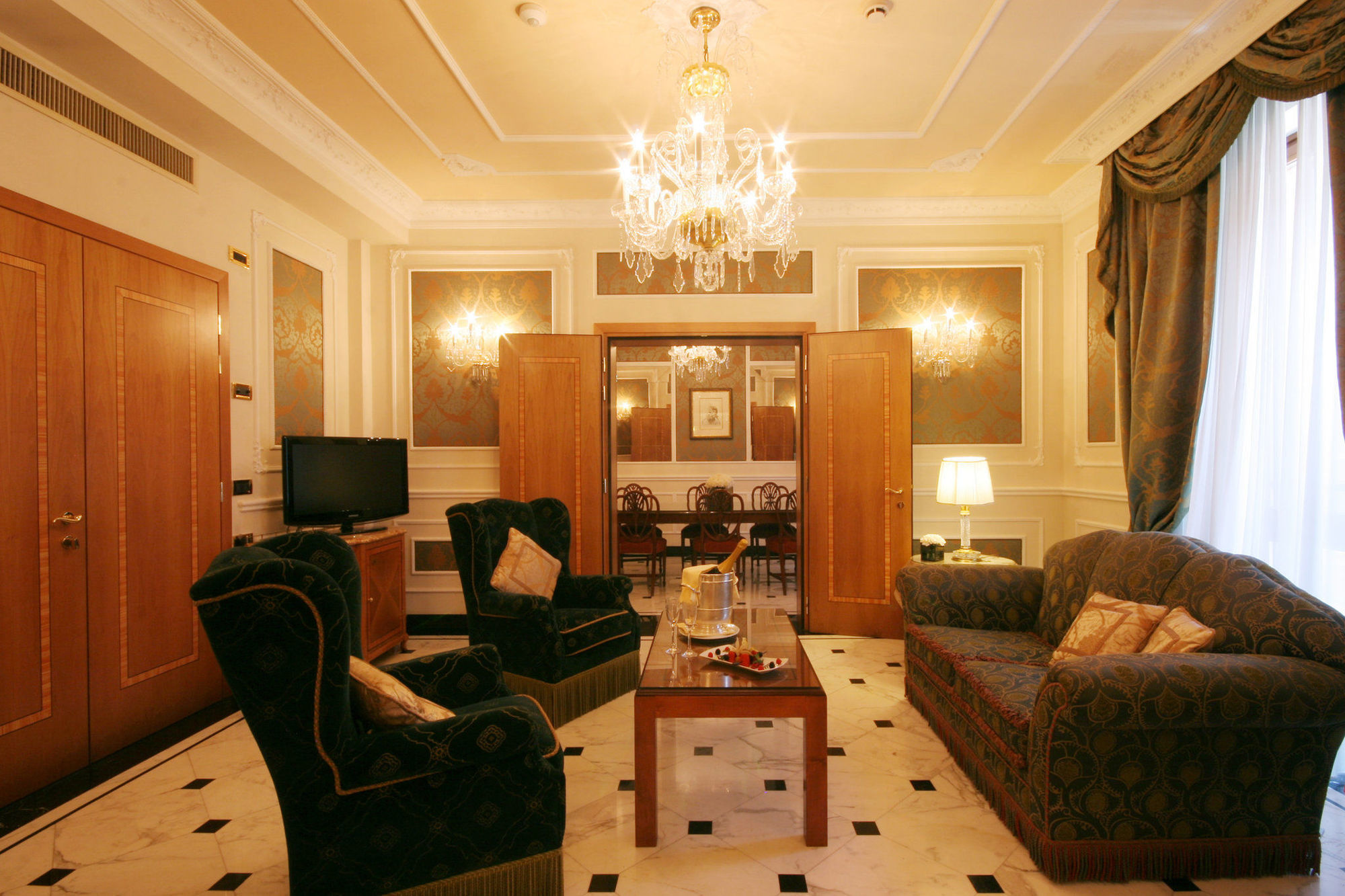 Baglioni Hotel Carlton - The Leading Hotels Of The World Milano Rum bild
