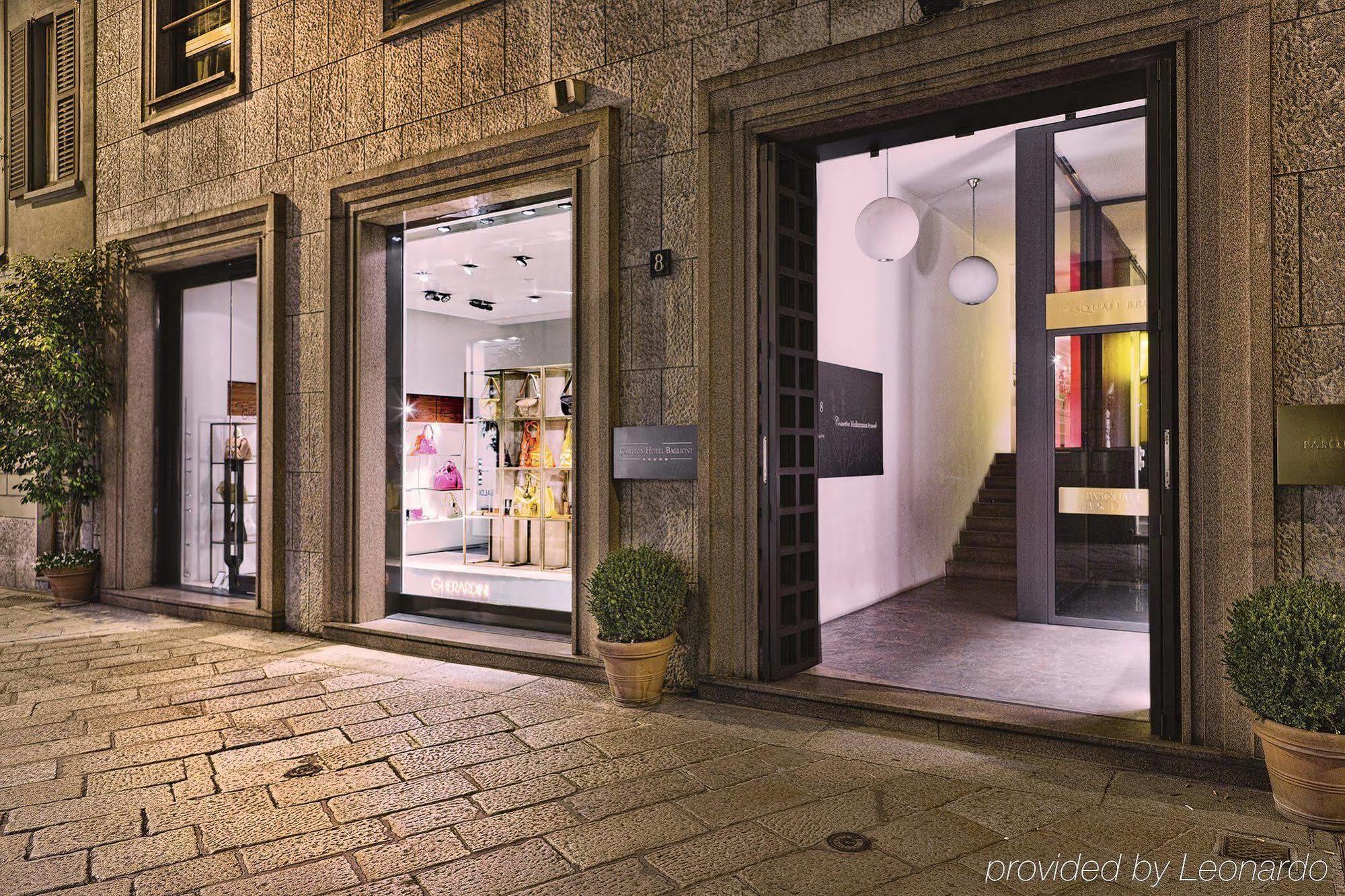 Baglioni Hotel Carlton - The Leading Hotels Of The World Milano Exteriör bild