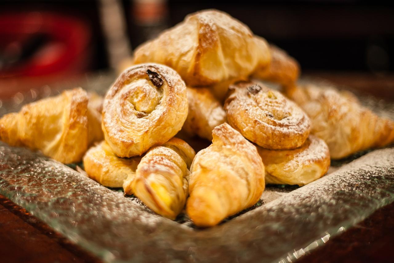 Baglioni Hotel Carlton - The Leading Hotels Of The World Milano Exteriör bild